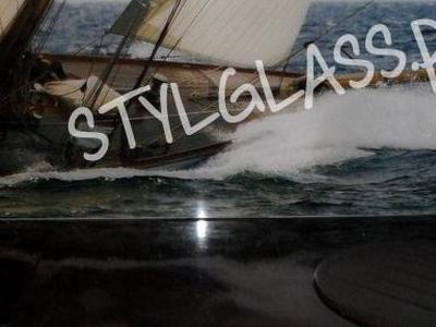 panel szklany osłona kuchenna statek wśród fal