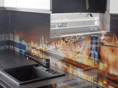 panel szklany osłona kuchenna miasto nocą